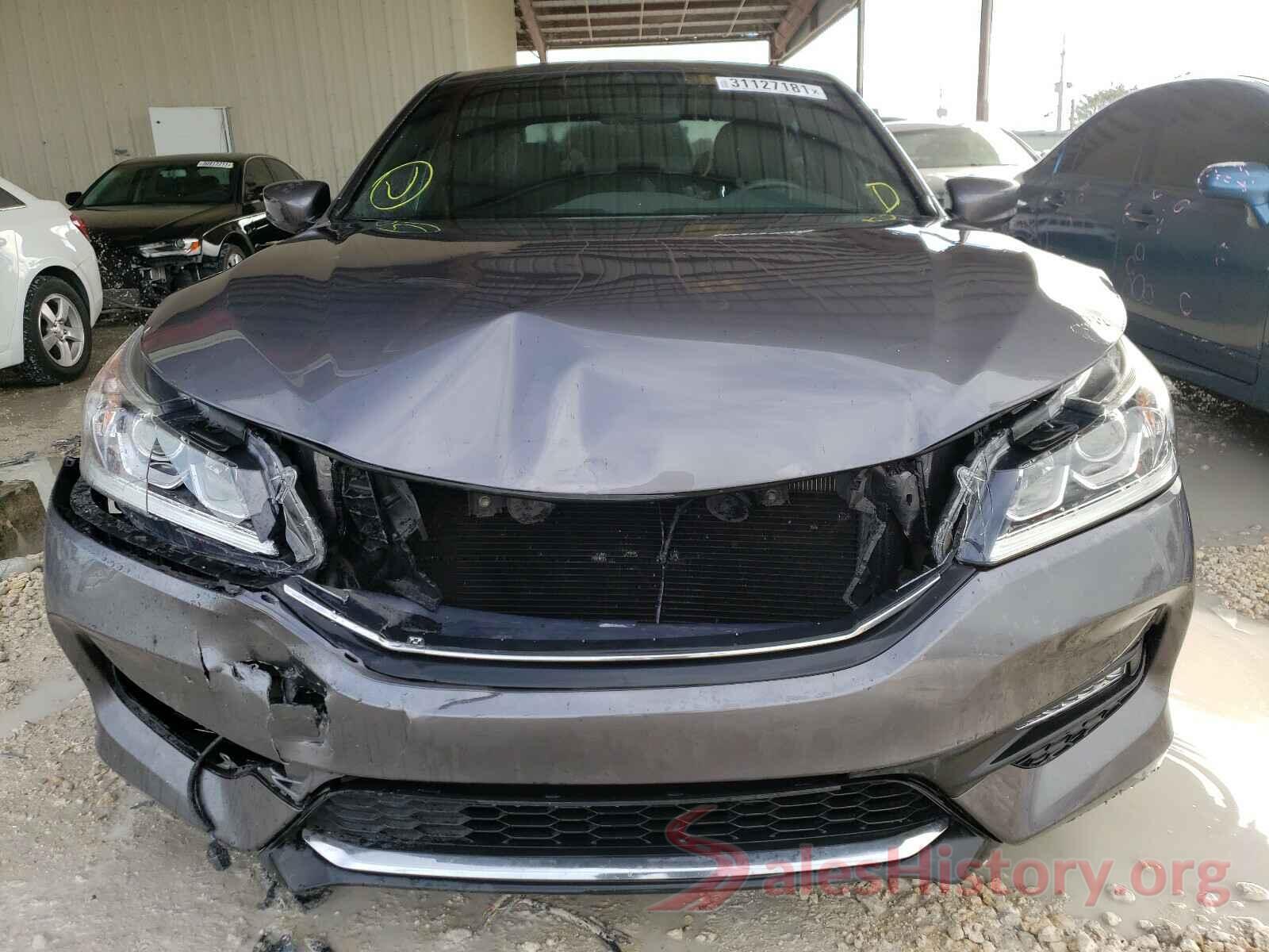 1HGCR2F18HA295810 2017 HONDA ACCORD