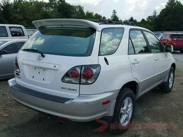 3MZBM1U70GM300703 2001 LEXUS RX300