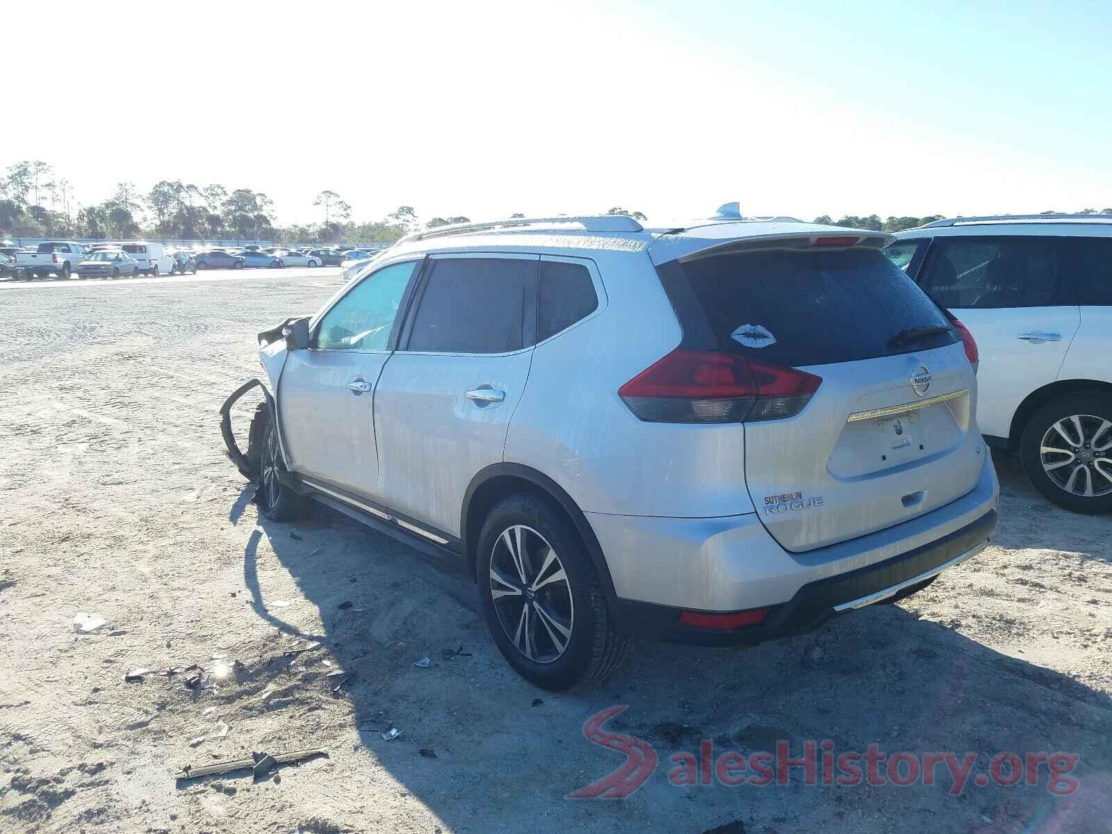 5N1AT2MT2JC801164 2018 NISSAN ROGUE