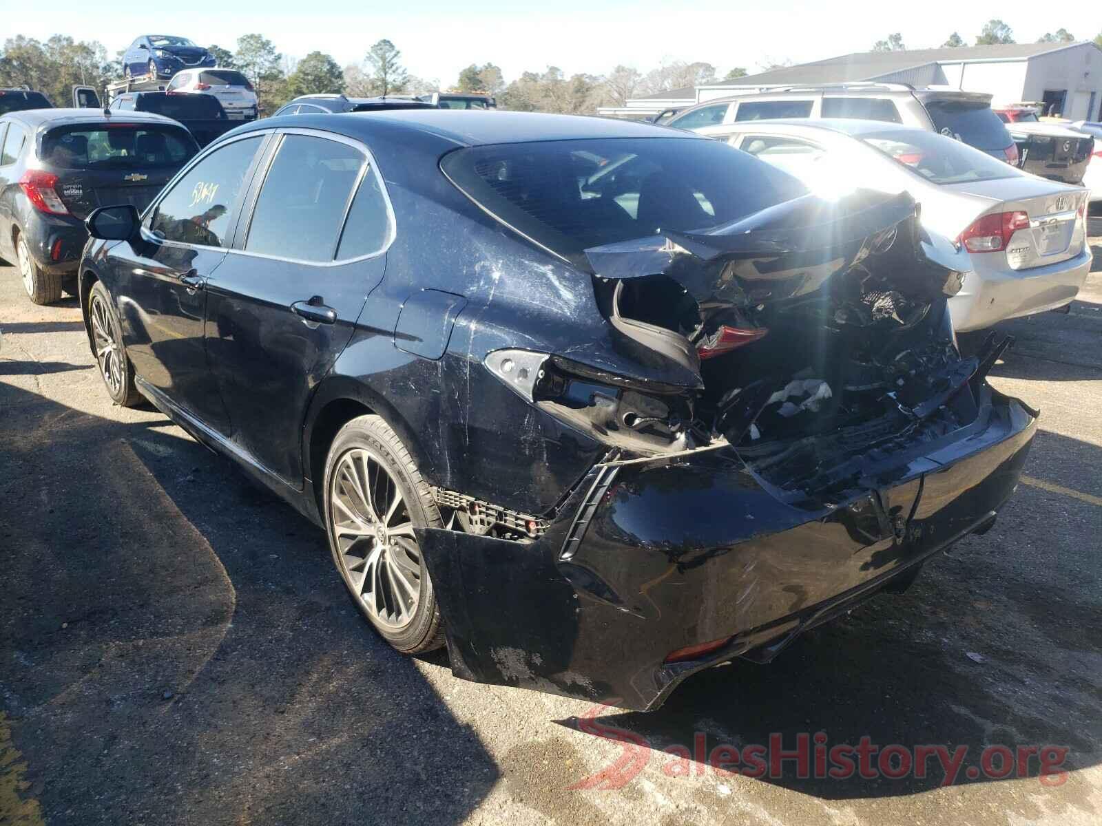 4T1B11HKXJU595057 2018 TOYOTA CAMRY