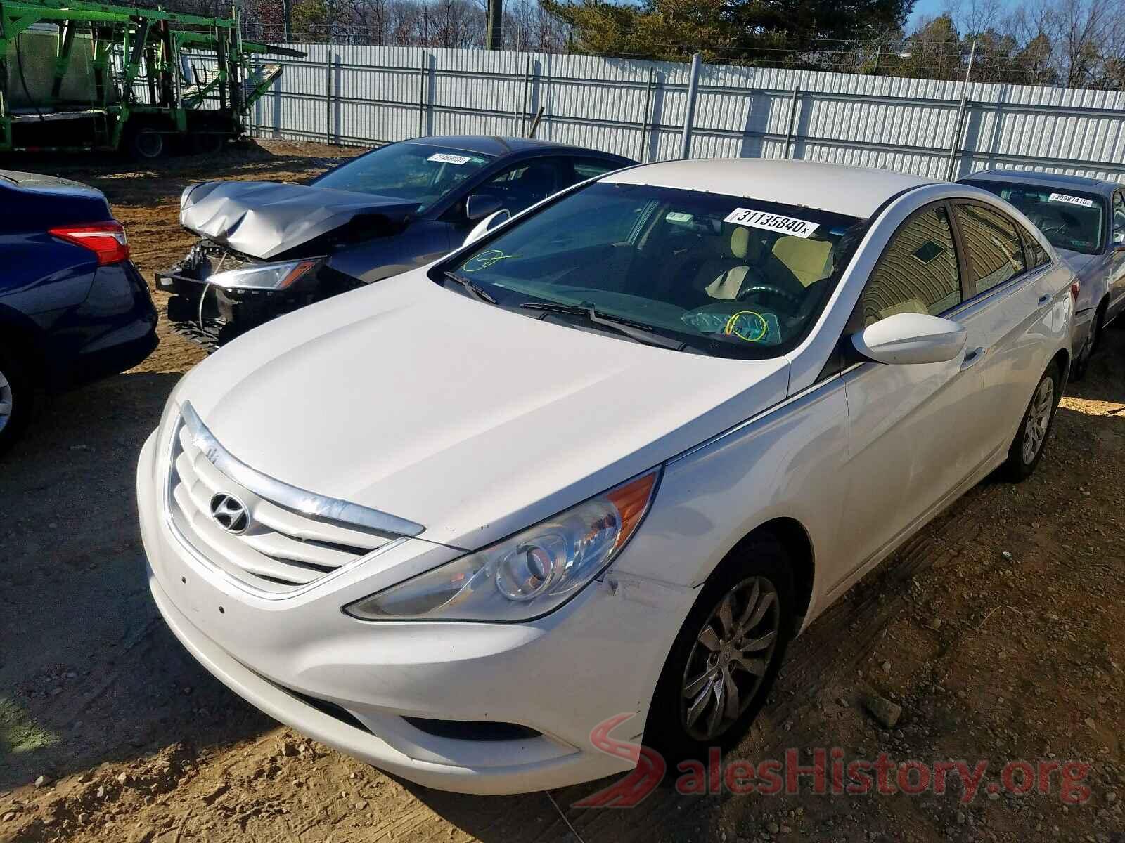 000GT4L34HG124172 2011 HYUNDAI SONATA