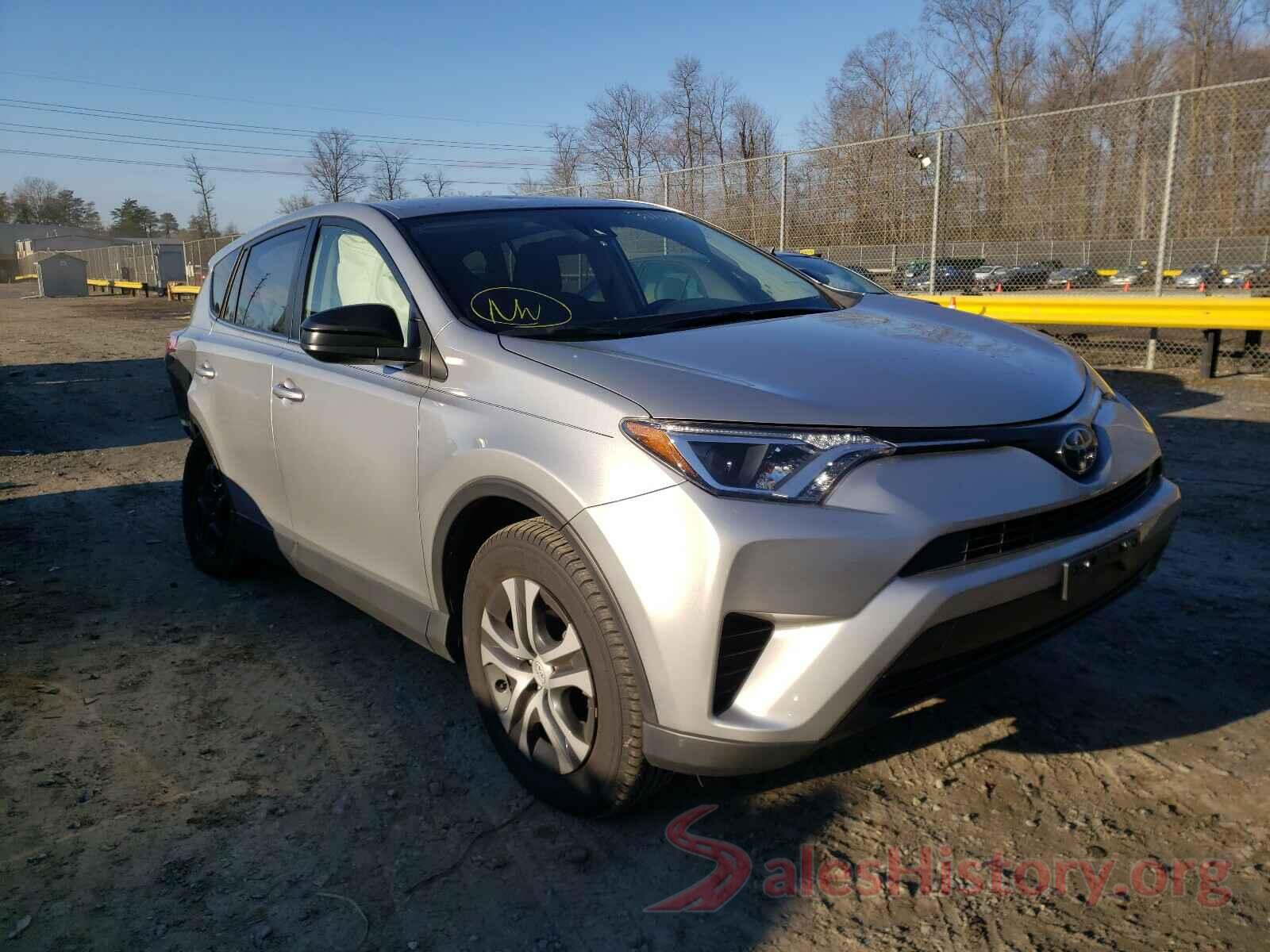 JTMBFREV7JJ258088 2018 TOYOTA RAV4