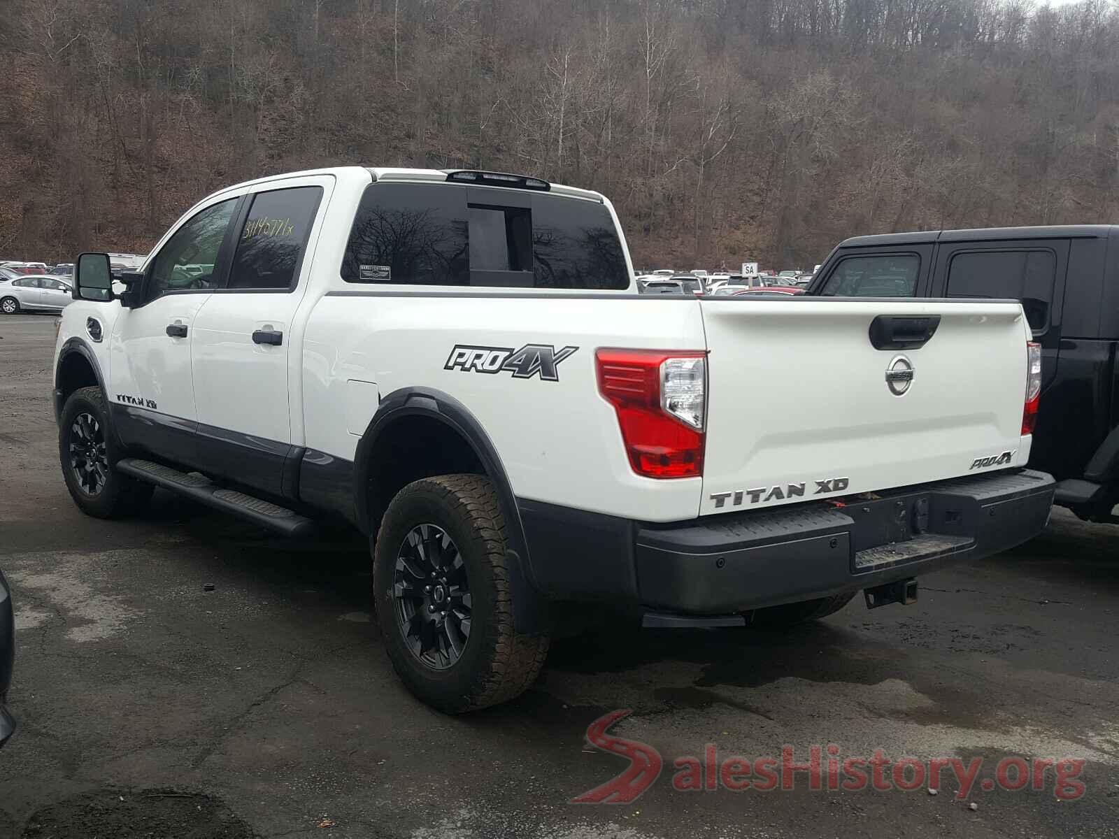 1N6BA1F47JN519411 2018 NISSAN TITAN