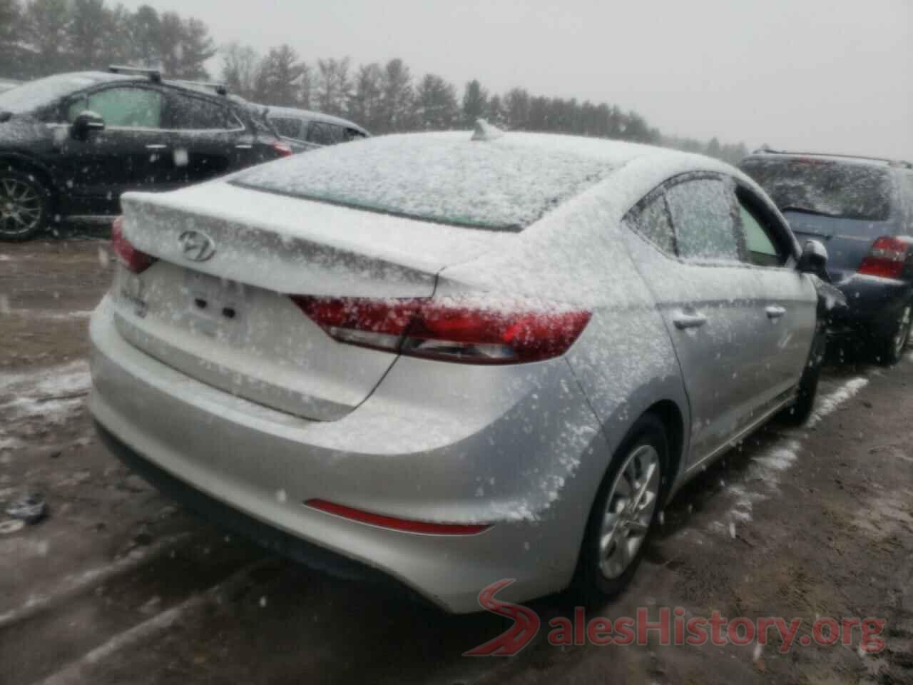 5NPD74LF3HH207565 2017 HYUNDAI ELANTRA