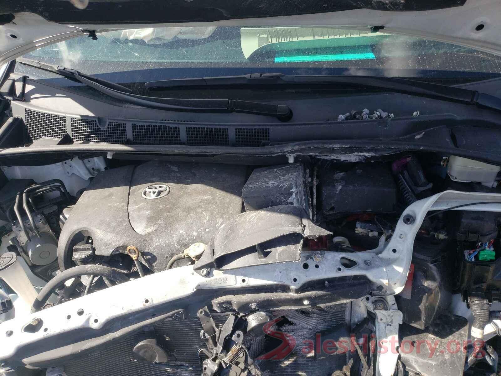 5TDYZ3DC8HS899648 2017 TOYOTA SIENNA