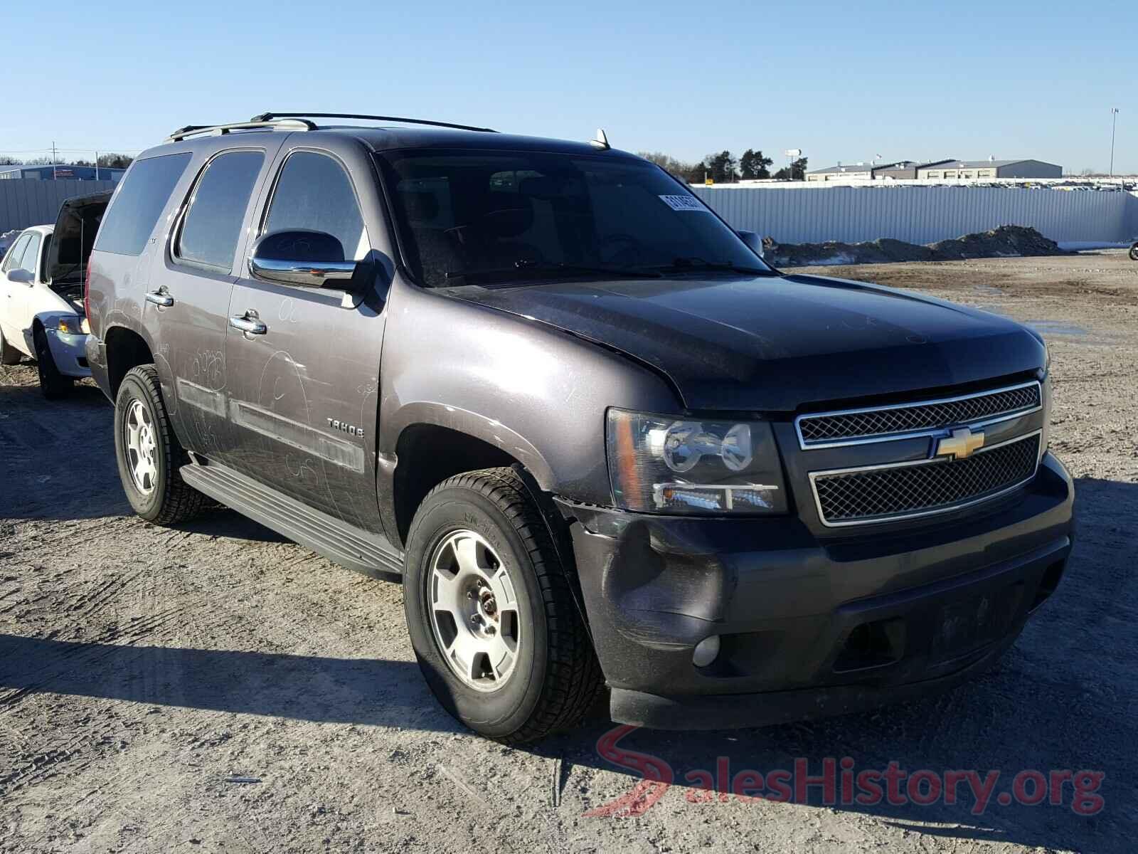 KM8J33A41JU699692 2010 CHEVROLET TAHOE