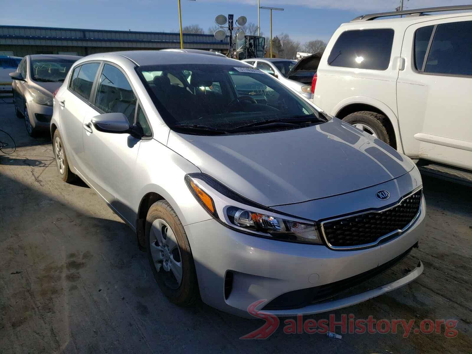 KNAFK5A81H5711630 2017 KIA FORTE