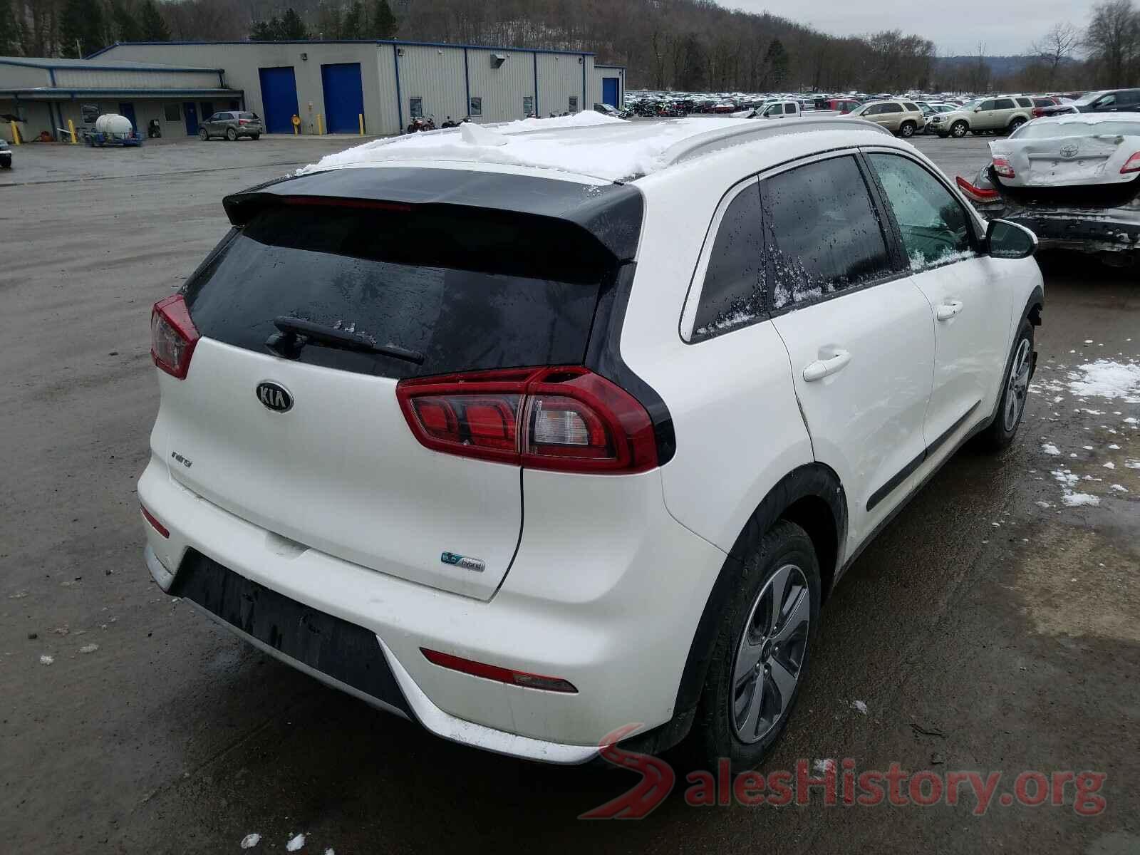 KNDCB3LC0K5349938 2019 KIA NIRO