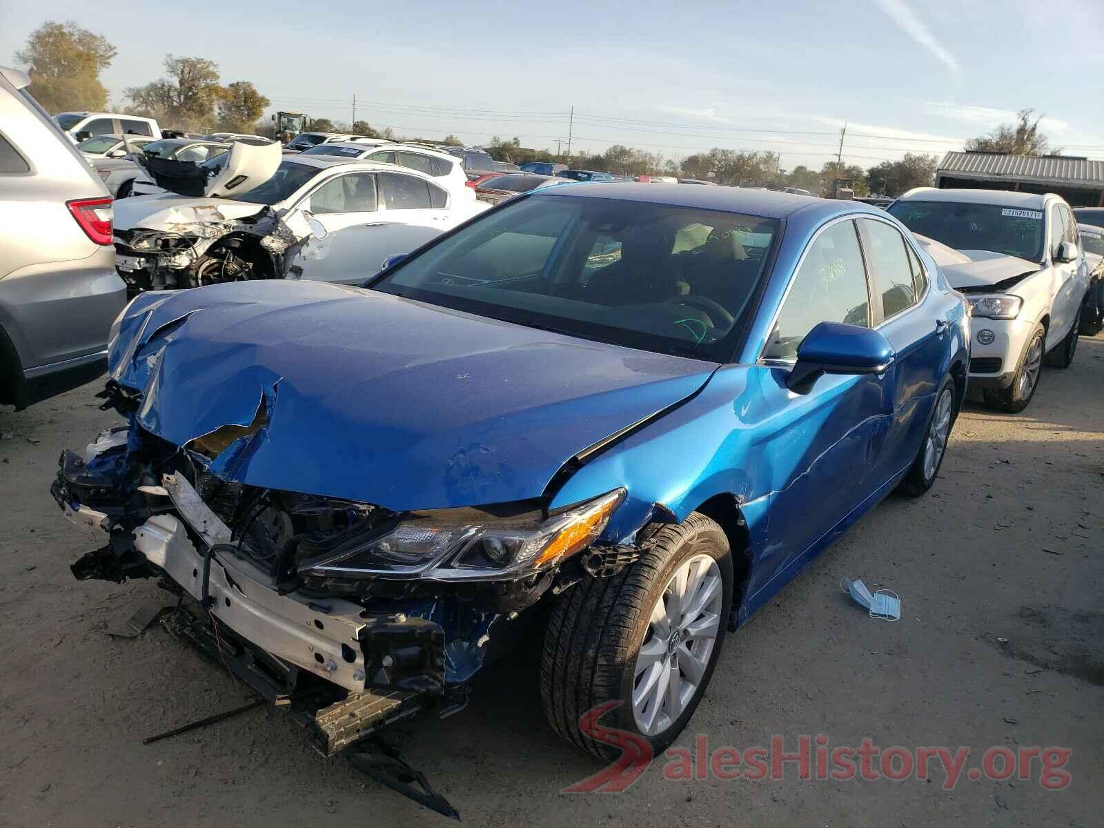 4T1B11HK6KU230747 2019 TOYOTA CAMRY