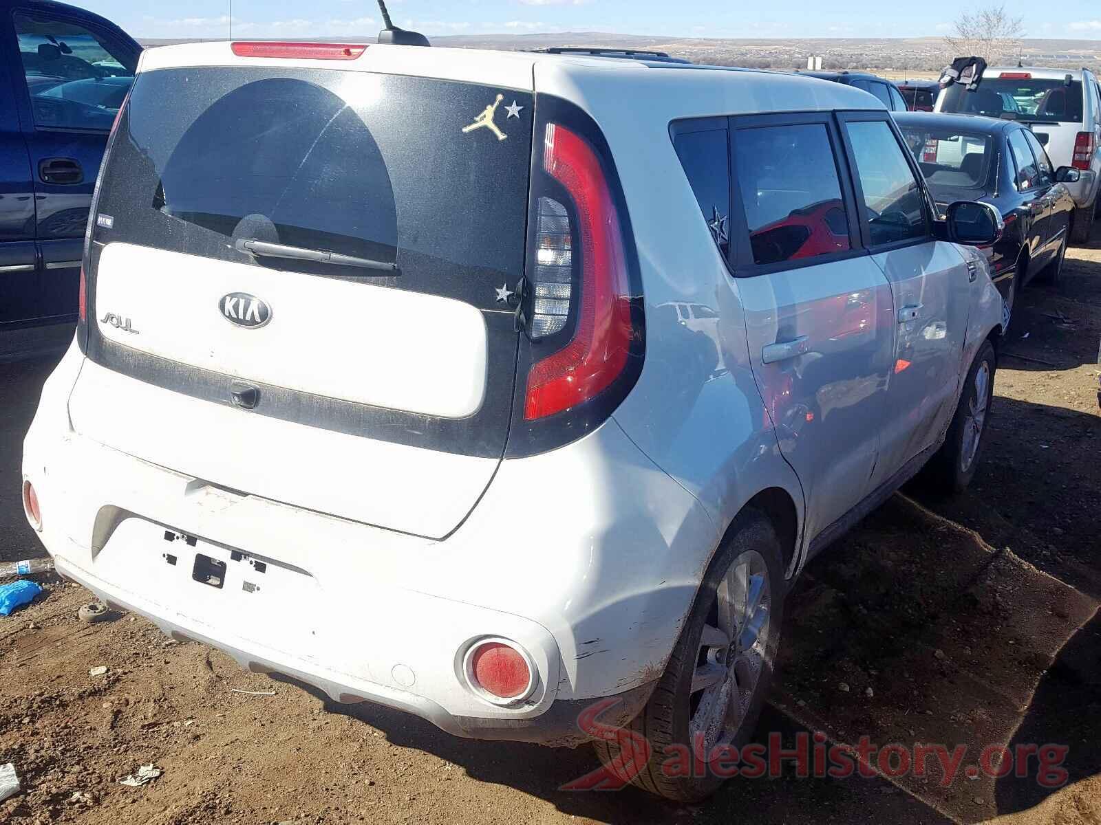 3N1AB8CV4MY230126 2019 KIA SOUL