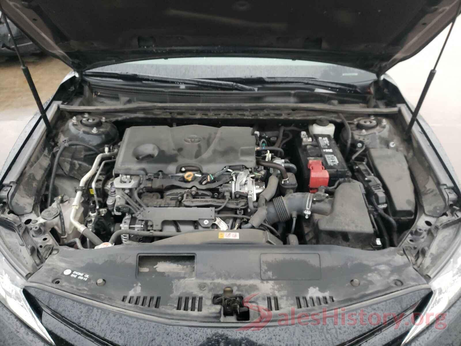 4T1B11HK7JU128565 2018 TOYOTA CAMRY