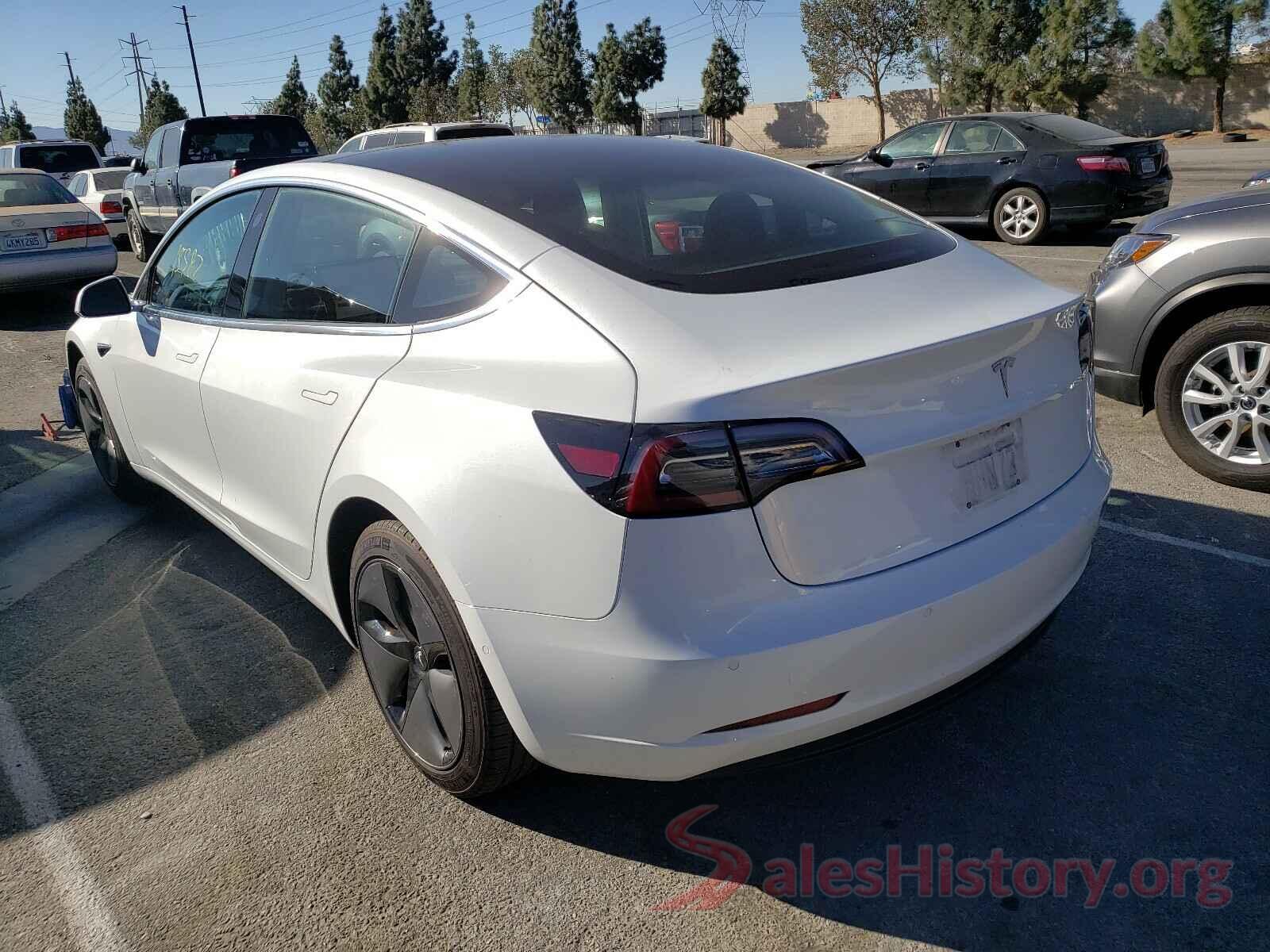 5YJ3E1EA0JF153230 2018 TESLA MODEL 3