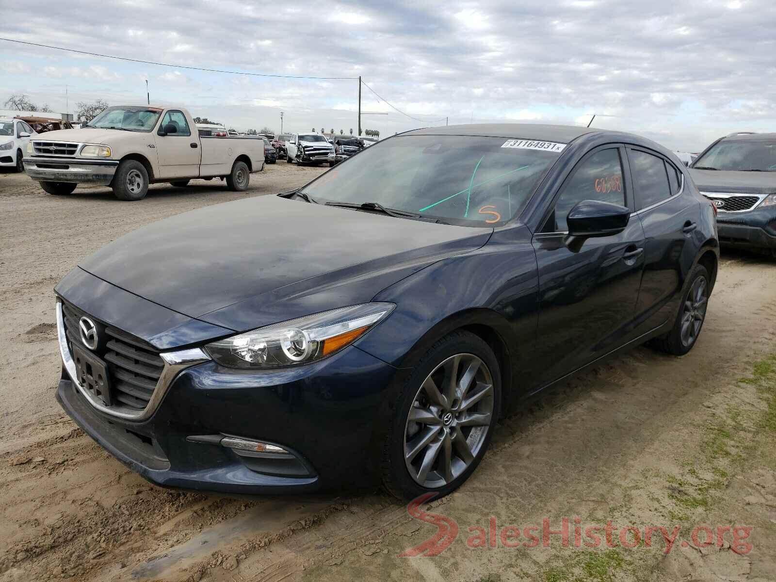 3MZBN1L38JM183486 2018 MAZDA 3