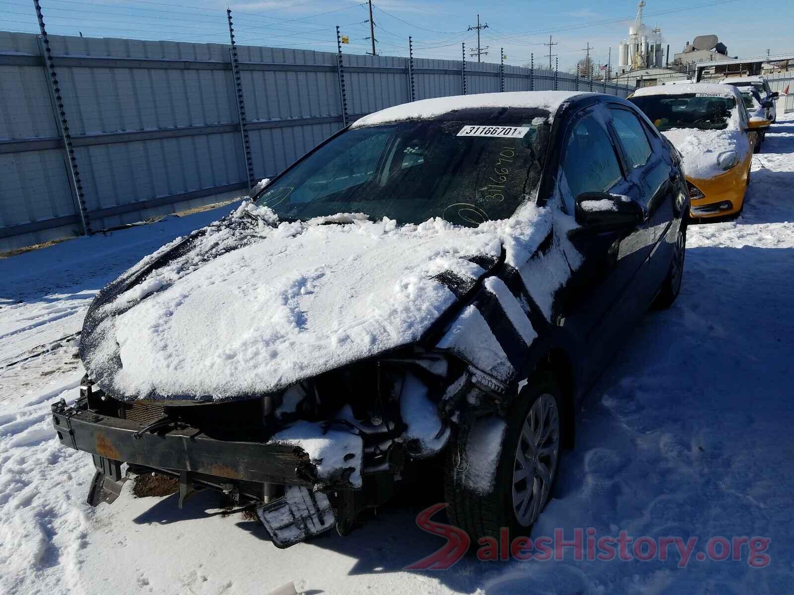 5YFBURHEXHP569005 2017 TOYOTA COROLLA