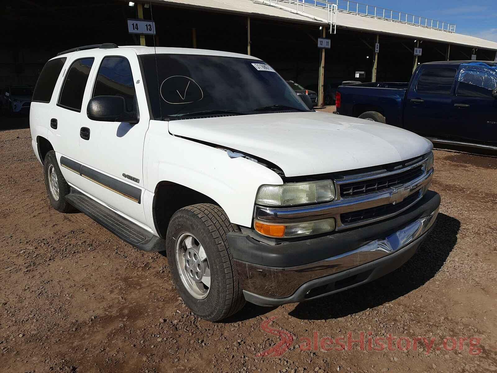 JN8AT2MT6KW255977 2003 CHEVROLET TAHOE