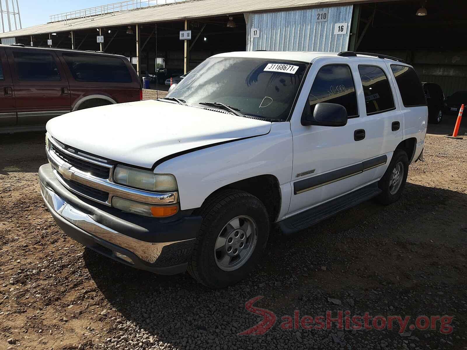 JN8AT2MT6KW255977 2003 CHEVROLET TAHOE