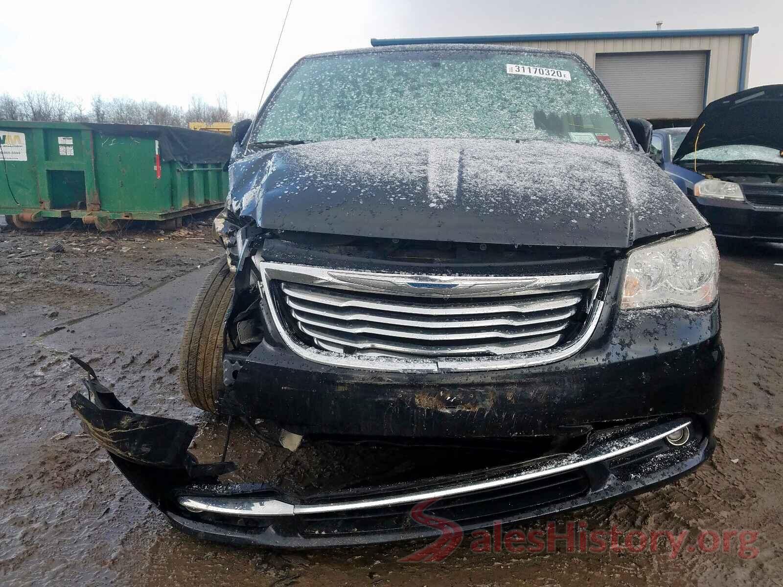 JTDEPRAE4LJ020993 2013 CHRYSLER TOWN & COU