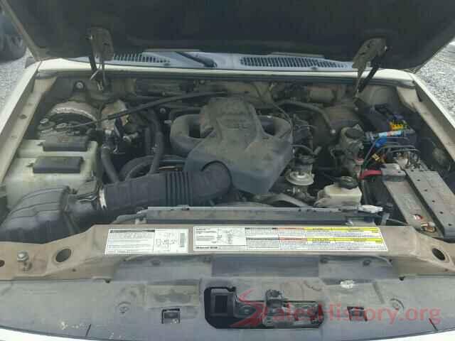 2HGFC1F38LH681907 1999 FORD EXPLORER