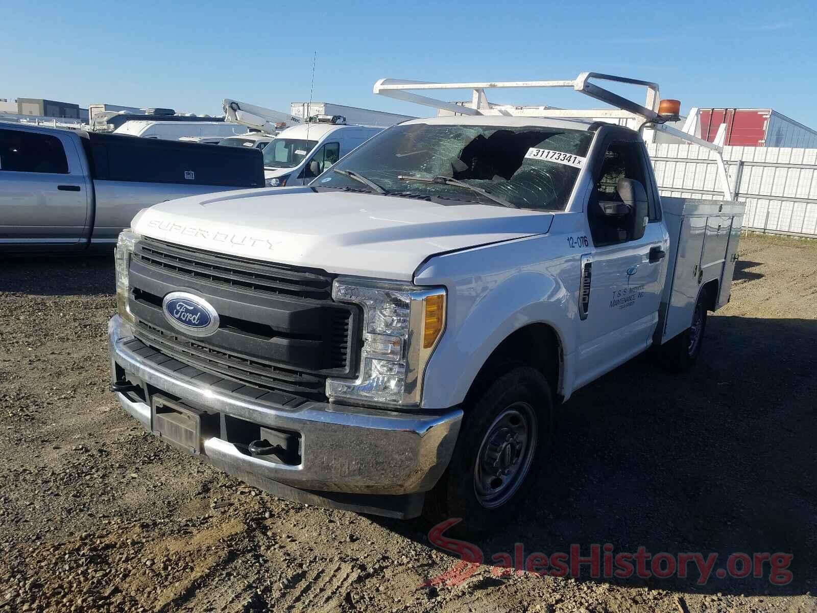 1FT7W2BT7JEC05187 2017 FORD F250