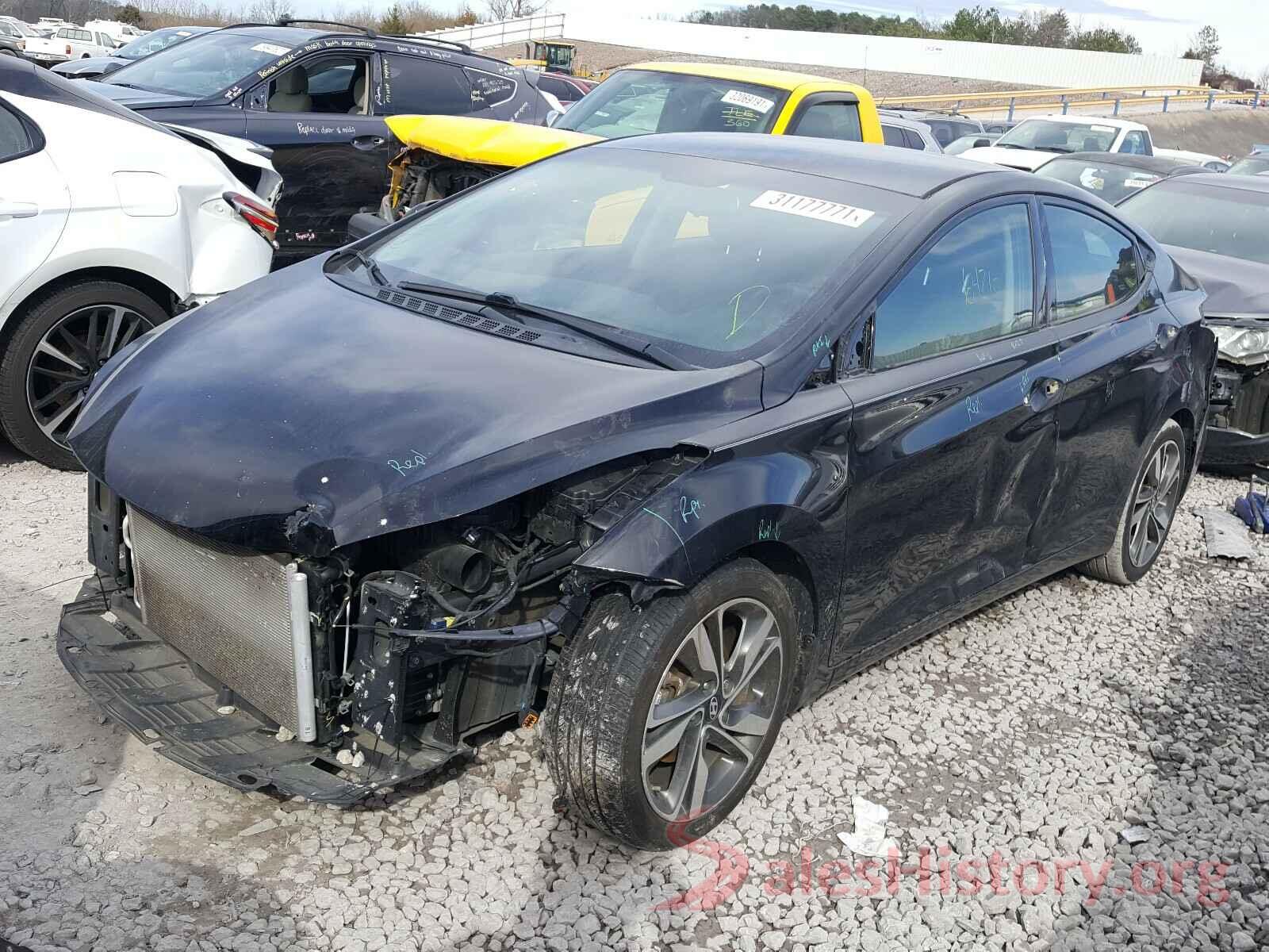 5NPDH4AE4GH654735 2016 HYUNDAI ELANTRA