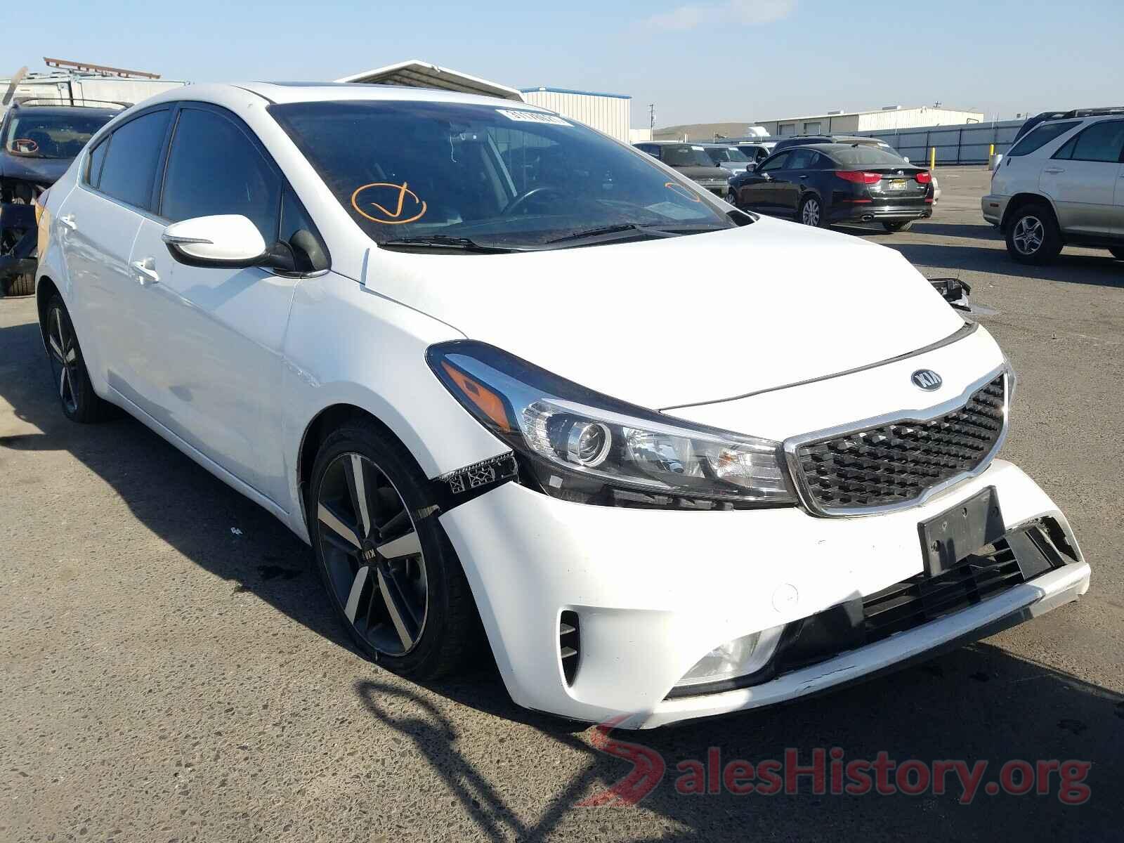 3KPFN4A87JE257284 2018 KIA FORTE