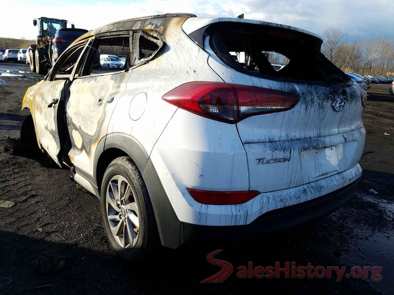 KM8J33A44JU607975 2018 HYUNDAI TUCSON