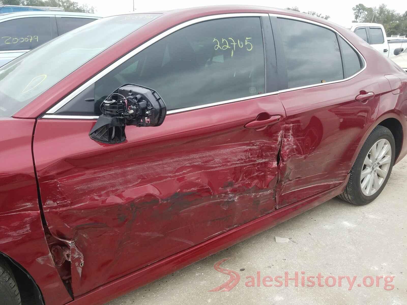 4T1B11HK9JU621003 2018 TOYOTA CAMRY