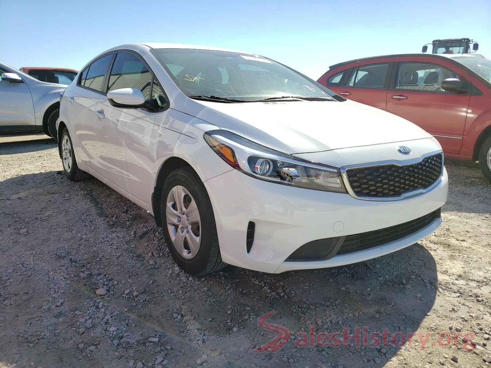 3KPFK4A74HE040754 2017 KIA FORTE