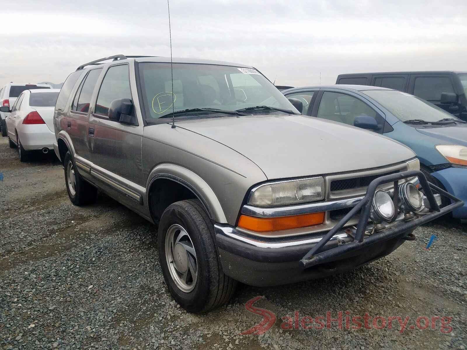 1G1ZB5ST8KF190953 2000 CHEVROLET BLAZER