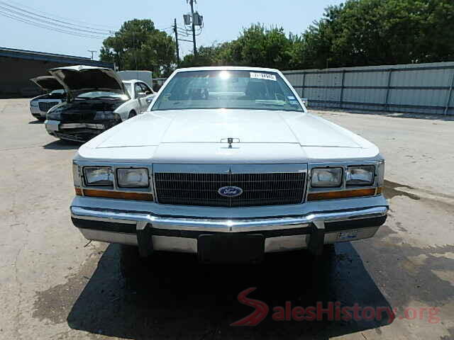 JN8AY2ND6K9088642 1989 FORD CROWN VIC