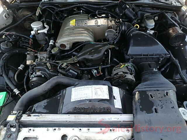 JN8AY2ND6K9088642 1989 FORD CROWN VIC