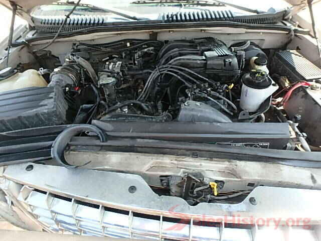 4S3GTAK62J3723636 2004 FORD EXPLORER