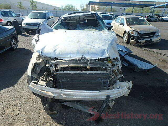 KMHCT4AE8HU315439 2004 CHRYSLER PACIFICA