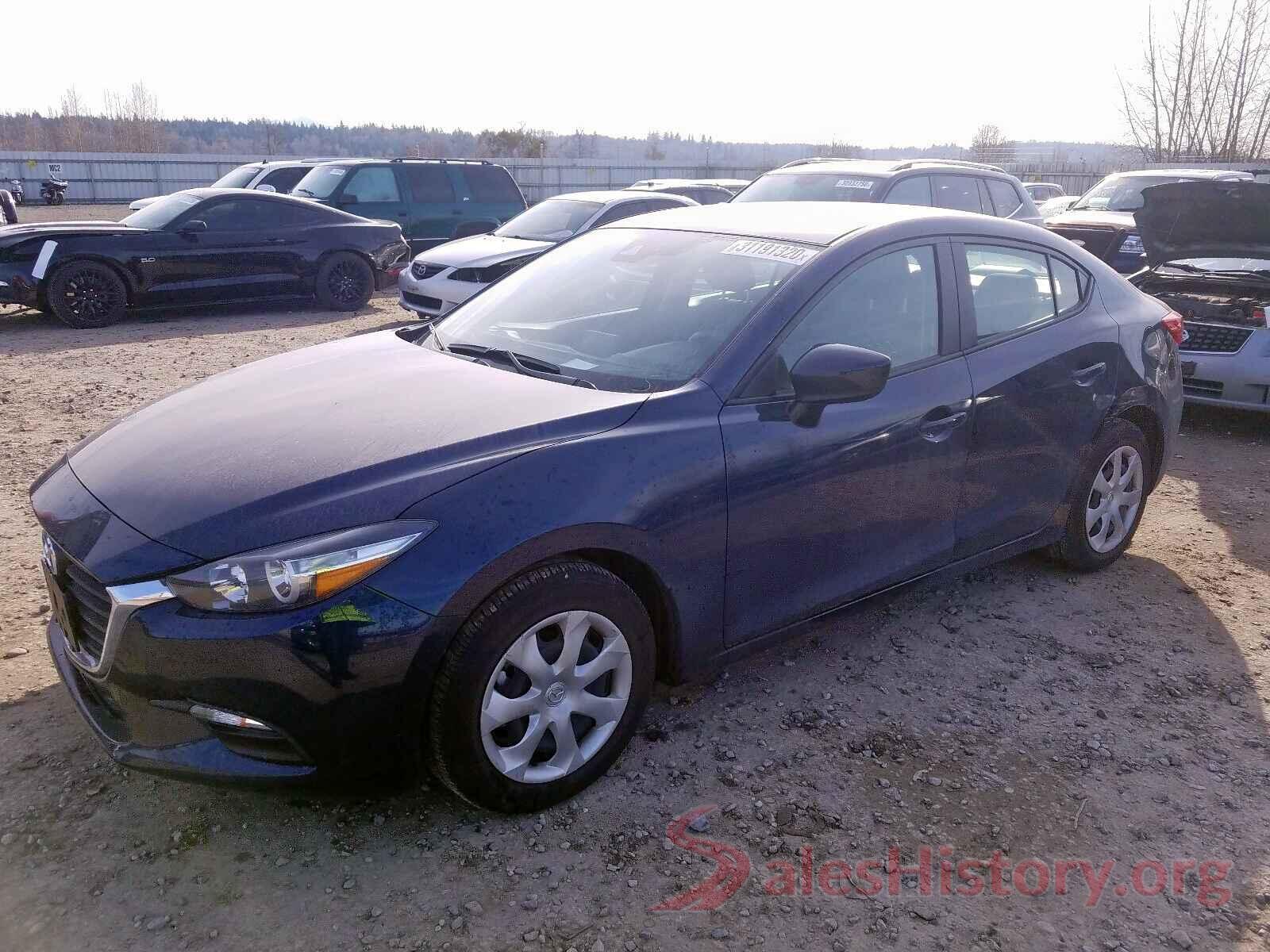 1V2FR2CA6MC536776 2018 MAZDA 3