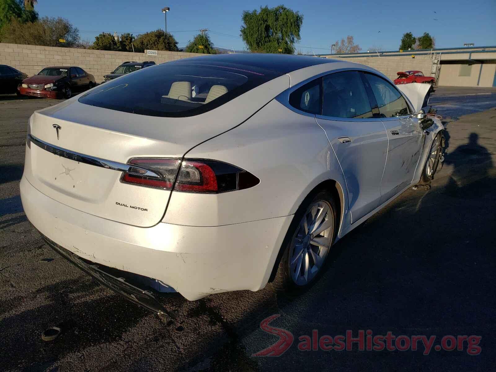 5YJSA1E20LF385250 2020 TESLA MODEL S