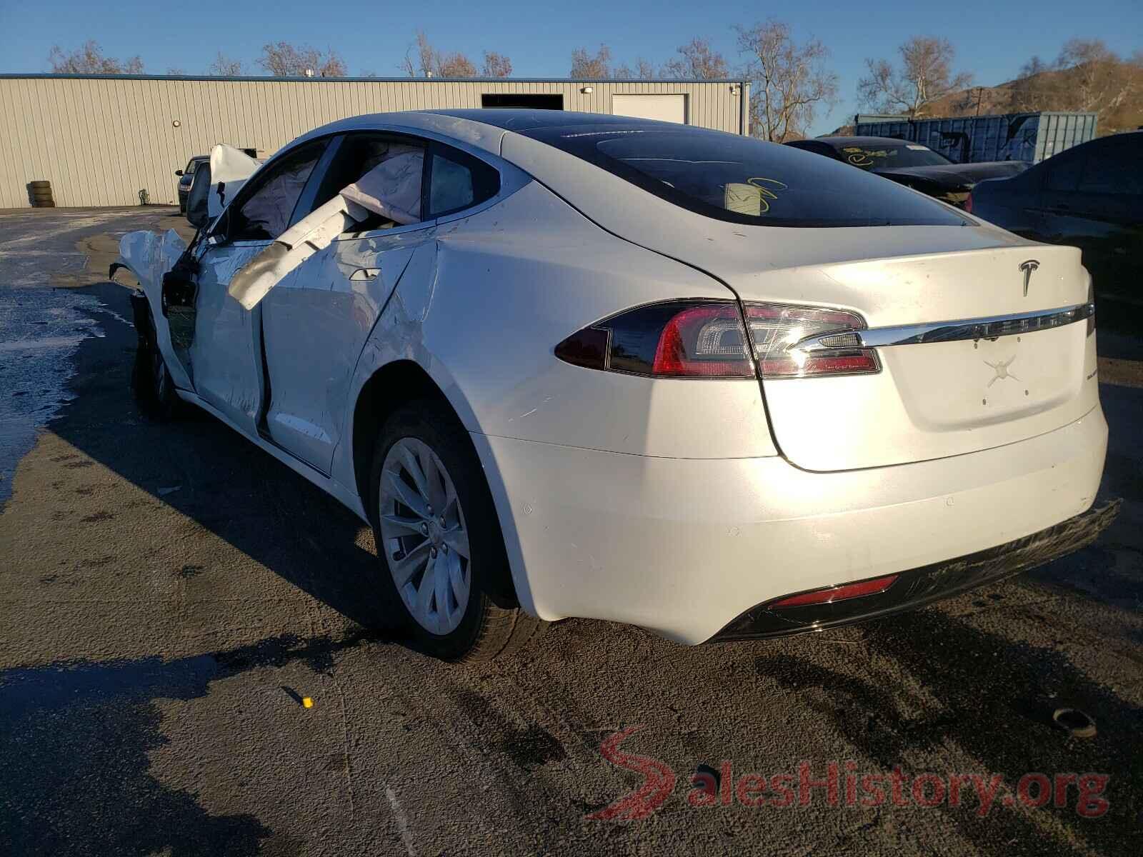 5YJSA1E20LF385250 2020 TESLA MODEL S