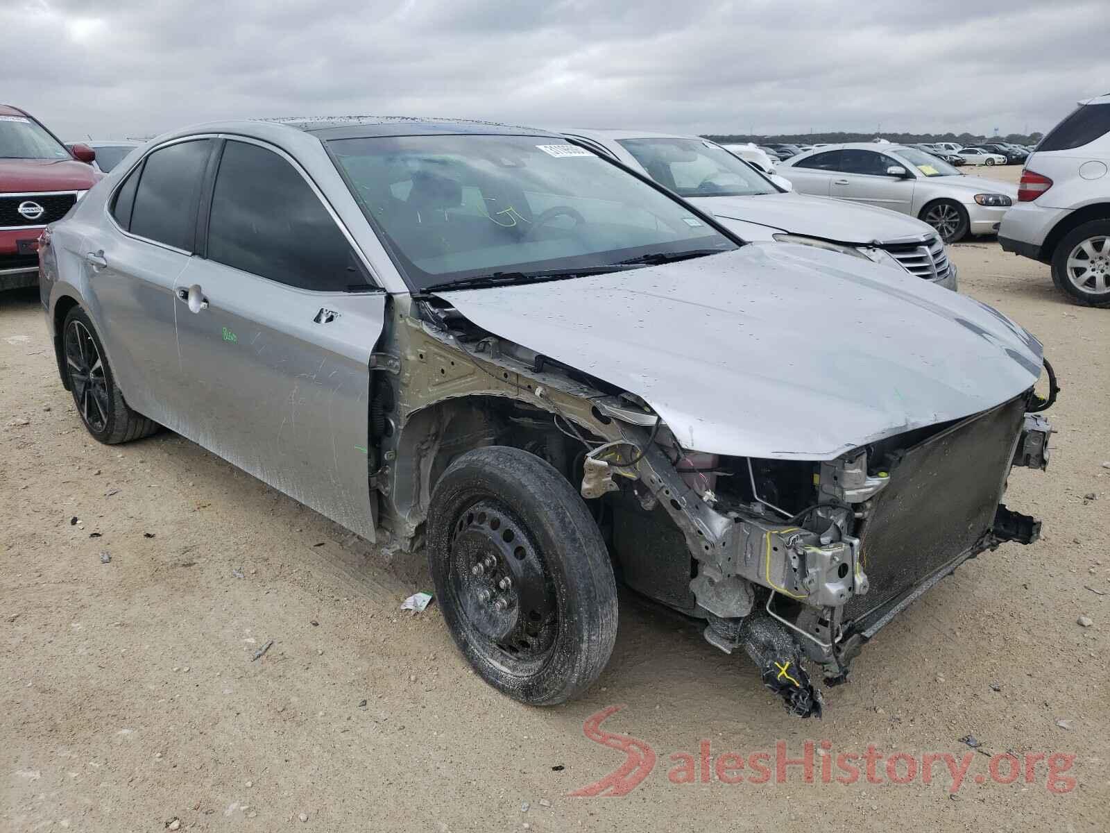 4T1B61HK6JU121074 2018 TOYOTA CAMRY