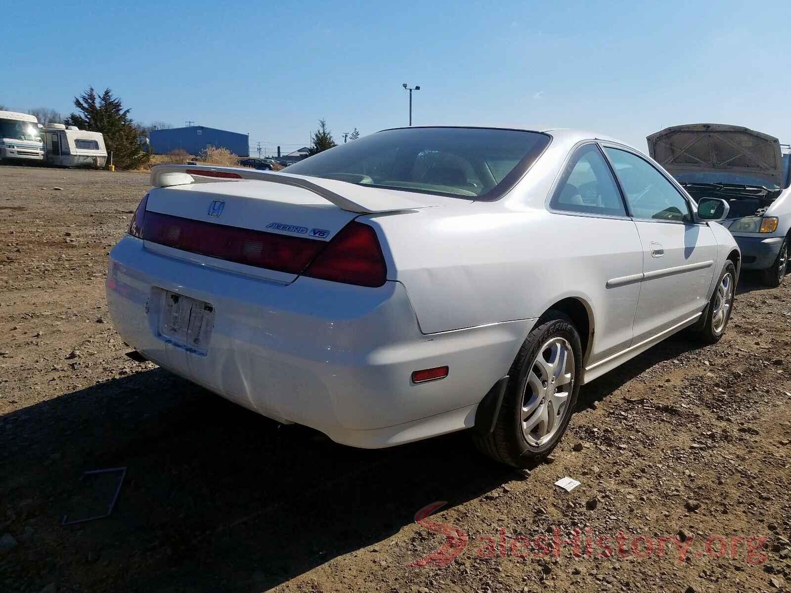 2HGFC2F52JH521820 2002 HONDA ACCORD