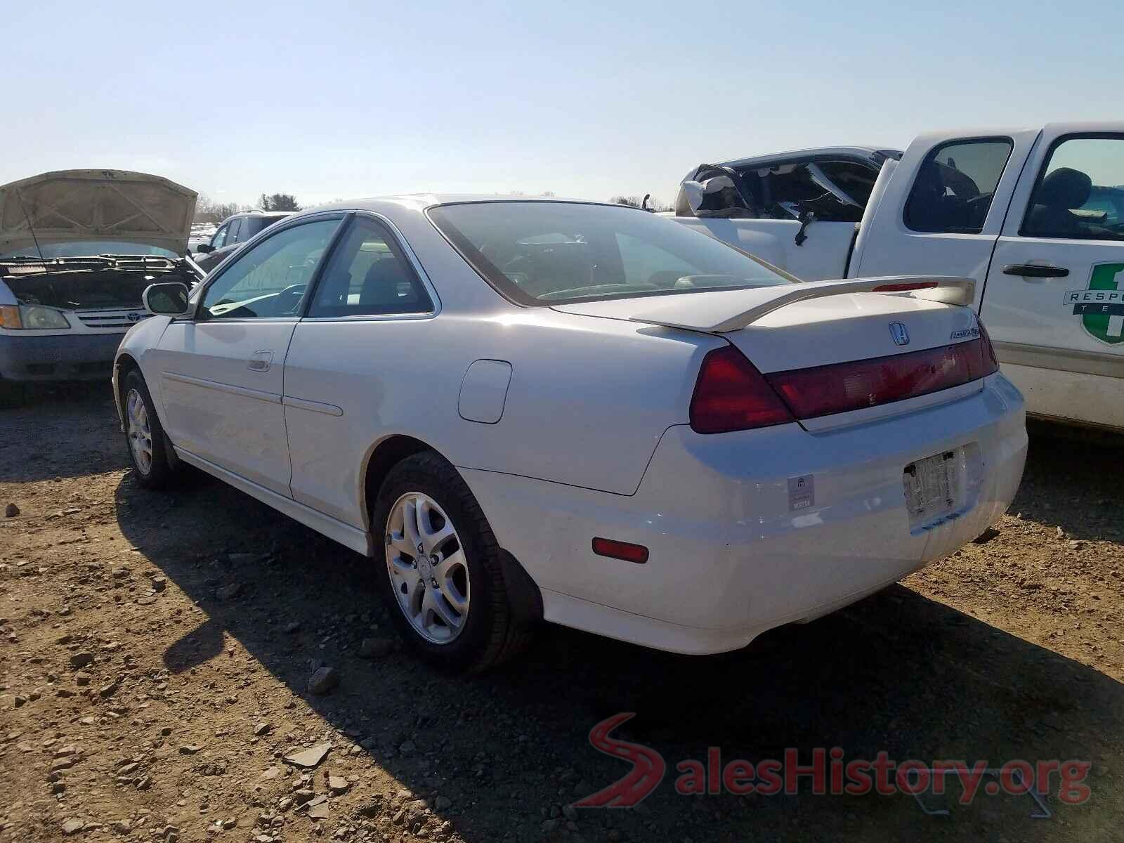 2HGFC2F52JH521820 2002 HONDA ACCORD