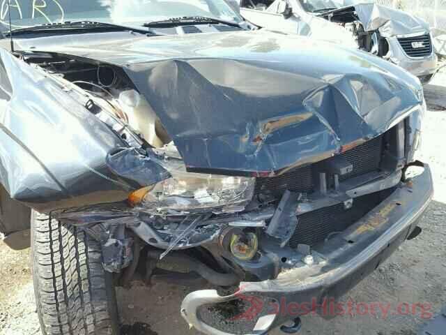 1C4RDJDG7KC753793 2003 CHEVROLET TRAILBLAZE