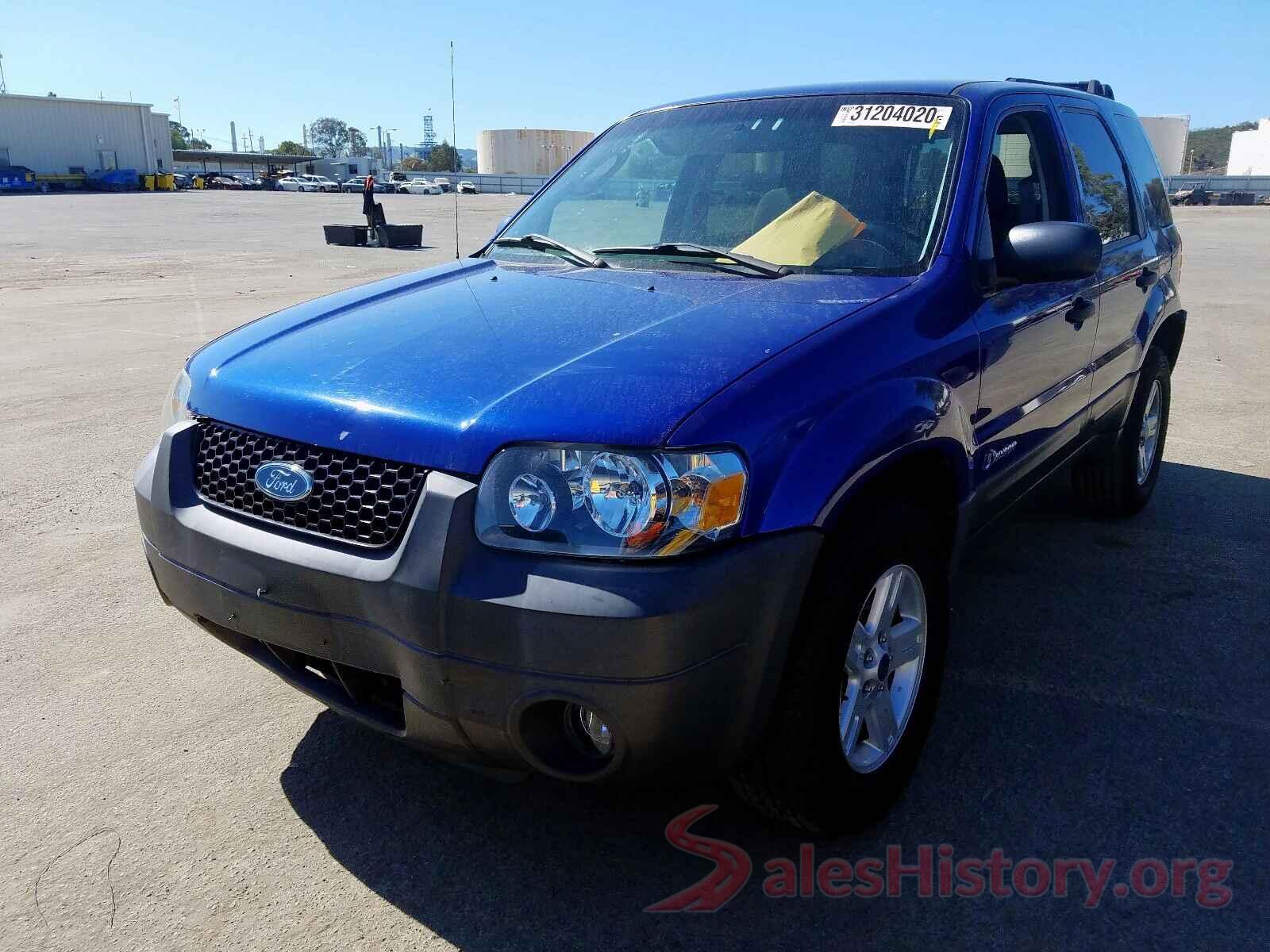 2HKRM3H43GH518086 2005 FORD ESCAPE