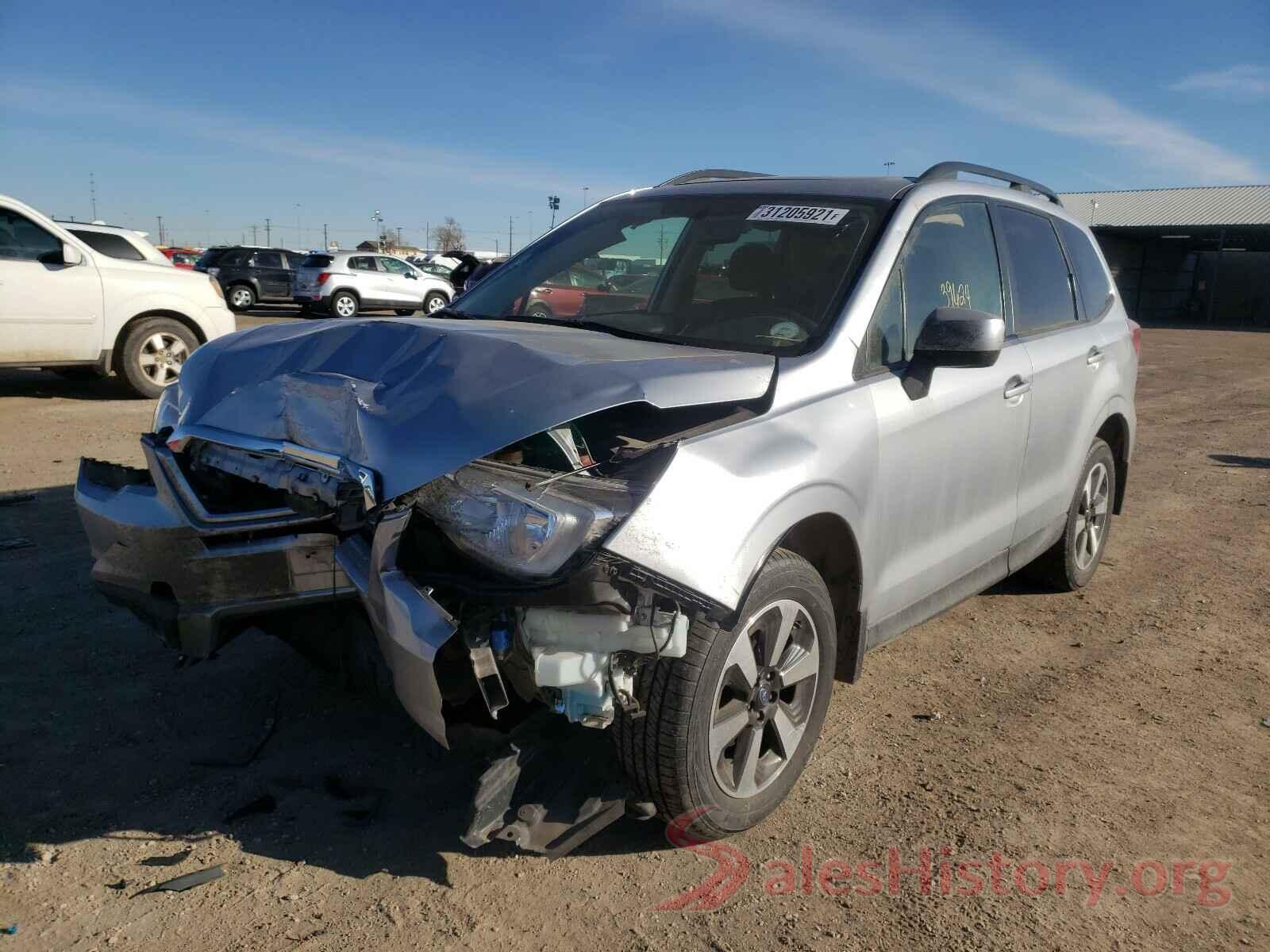 JF2SJAEC7HH580988 2017 SUBARU FORESTER