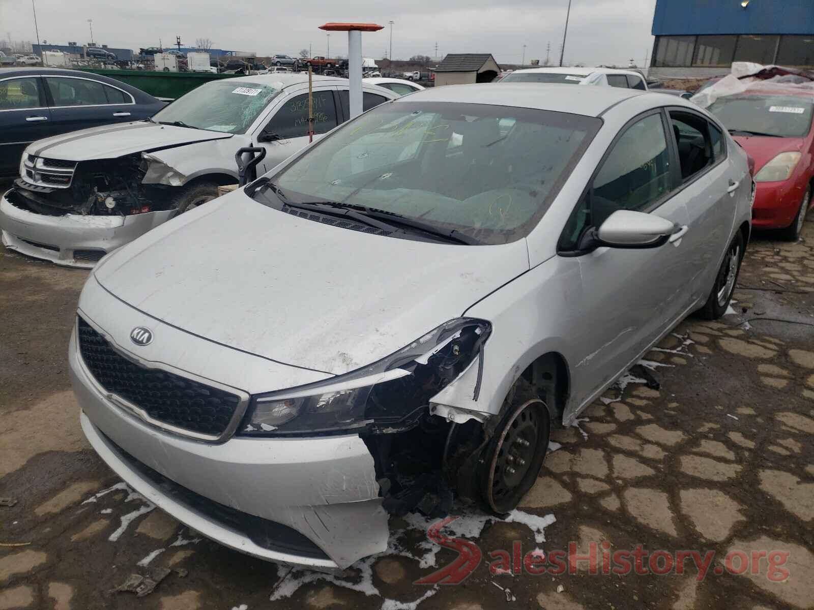 3KPFK4A76HE125627 2017 KIA FORTE