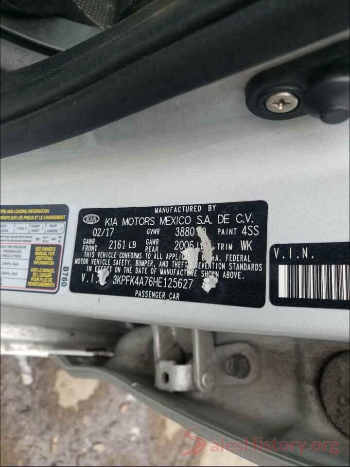 3KPFK4A76HE125627 2017 KIA FORTE