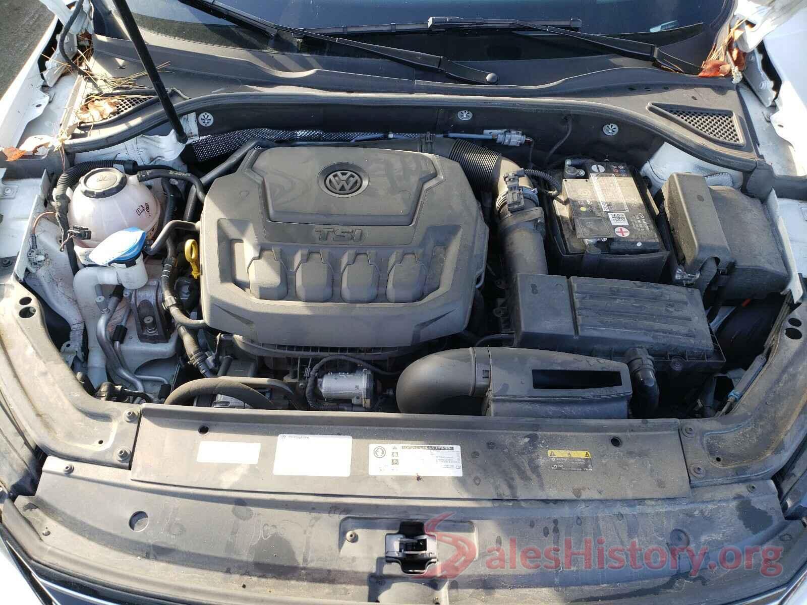 1VWBA7A3XJC044981 2018 VOLKSWAGEN PASSAT