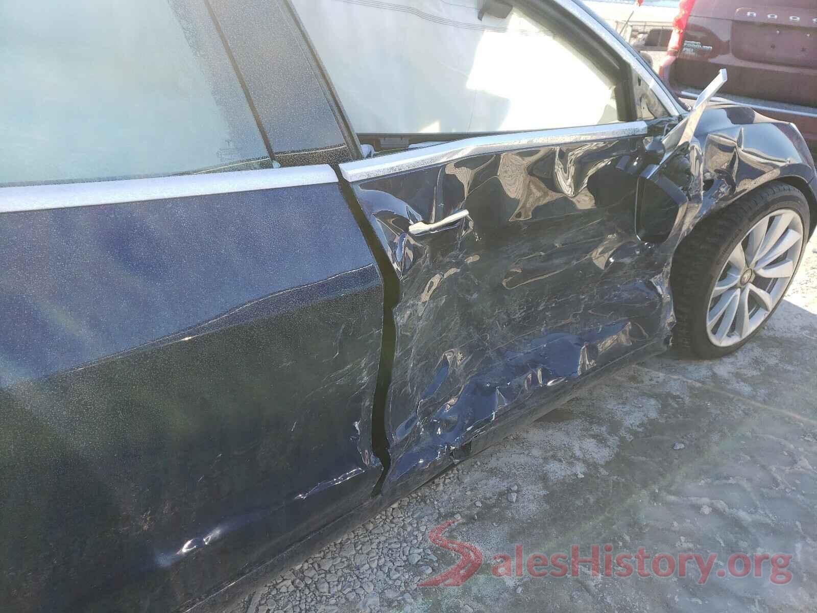 5YJ3E1EB8JF088488 2018 TESLA MODEL 3