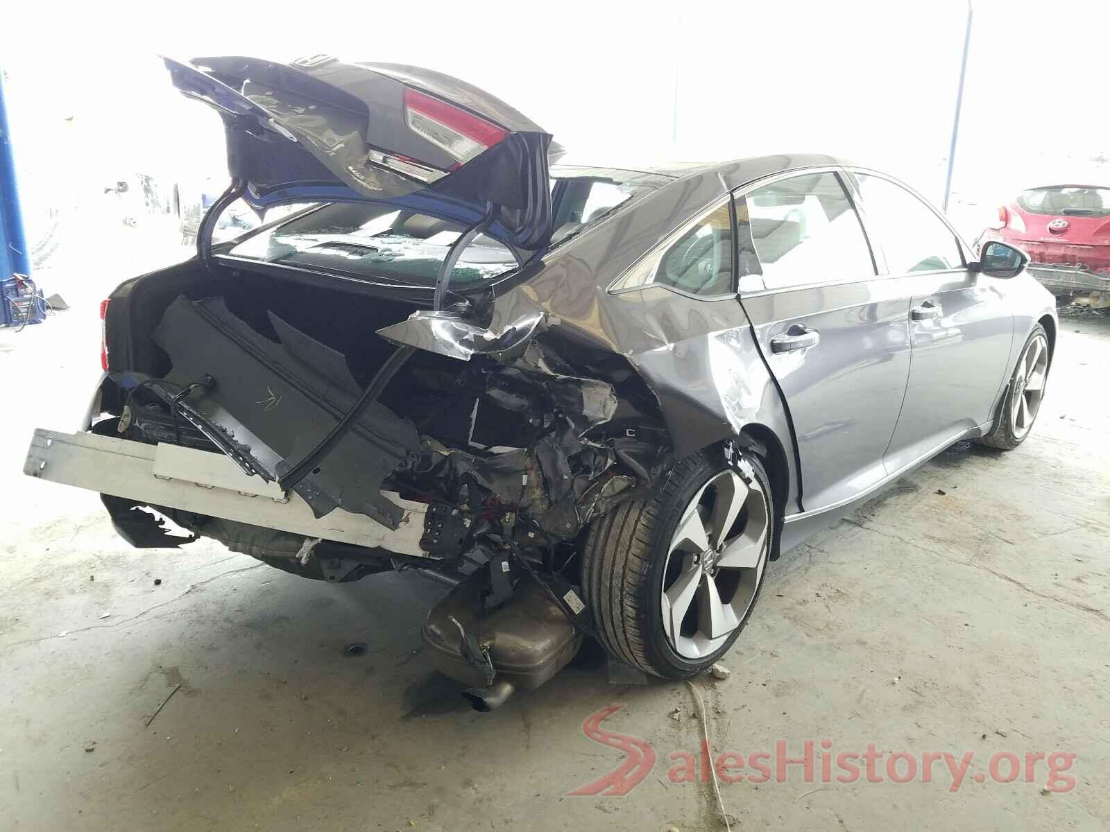 1HGCV1F91JA173596 2018 HONDA ACCORD