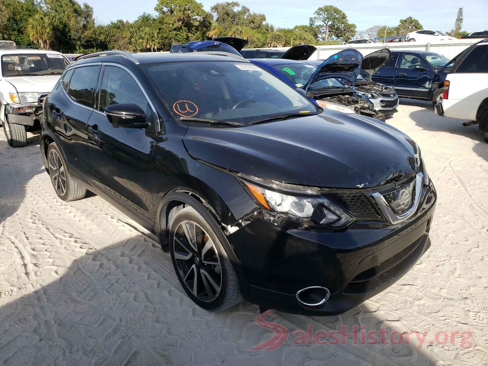 JN1BJ1CP9JW194274 2018 NISSAN ROGUE