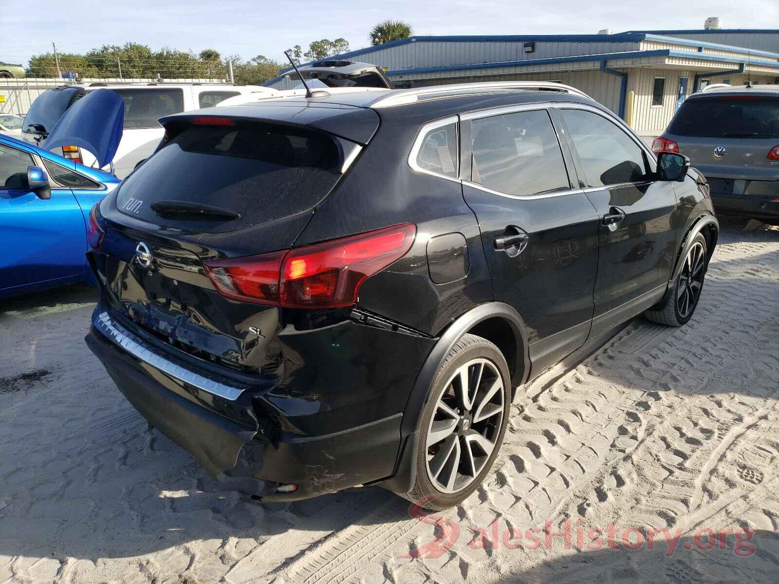 JN1BJ1CP9JW194274 2018 NISSAN ROGUE