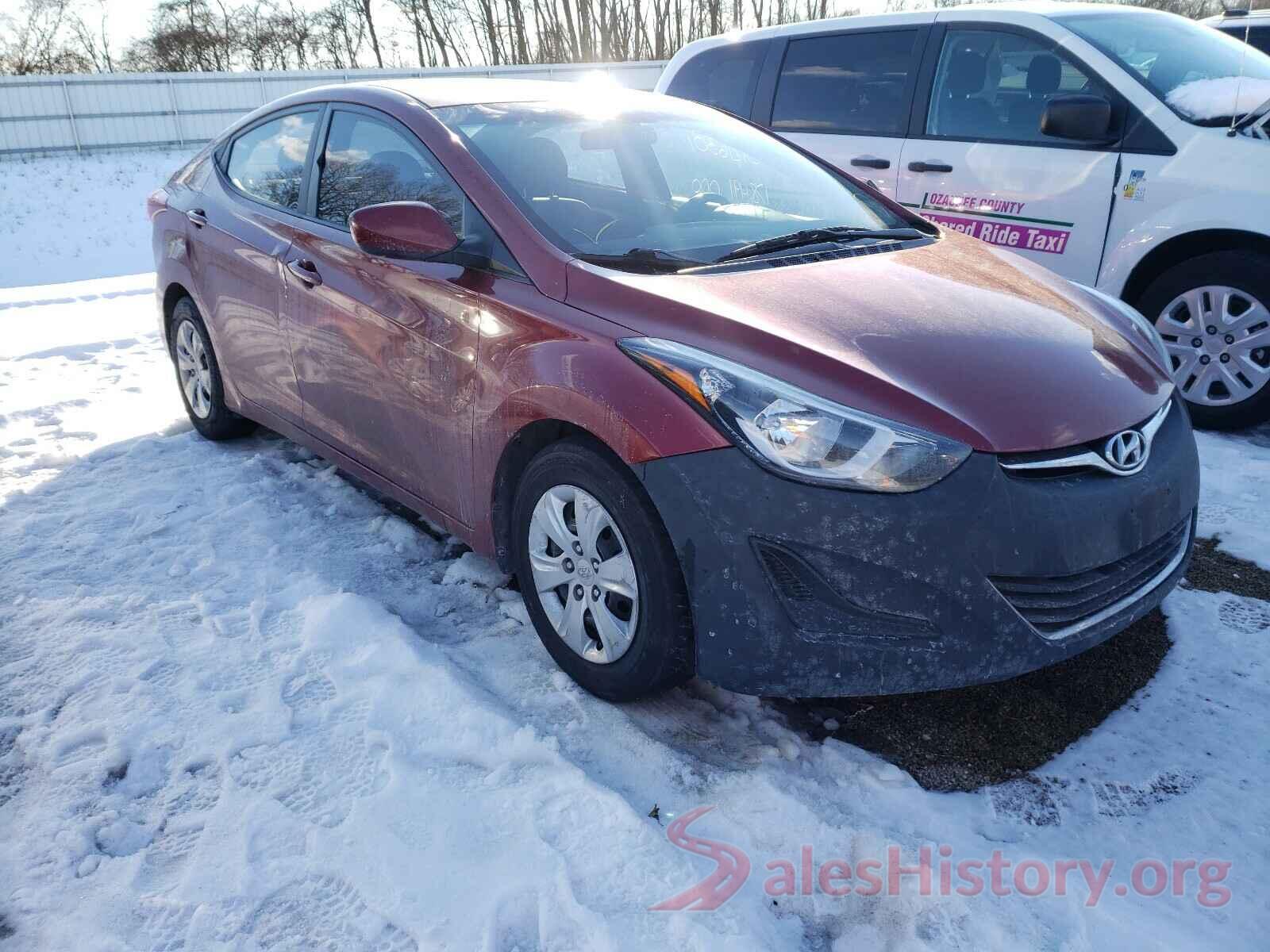 5NPDH4AE1GH701784 2016 HYUNDAI ELANTRA